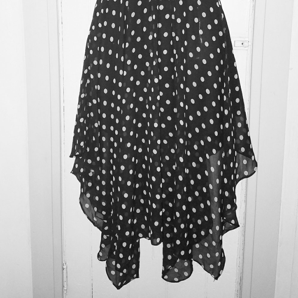 💙  Diva In Polka Dots - Picture 4 of 4
